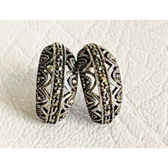 Vintage CW Marcasite Sterling Silver Hoop Earrings .50"  3.77g - Picture 1 of 7